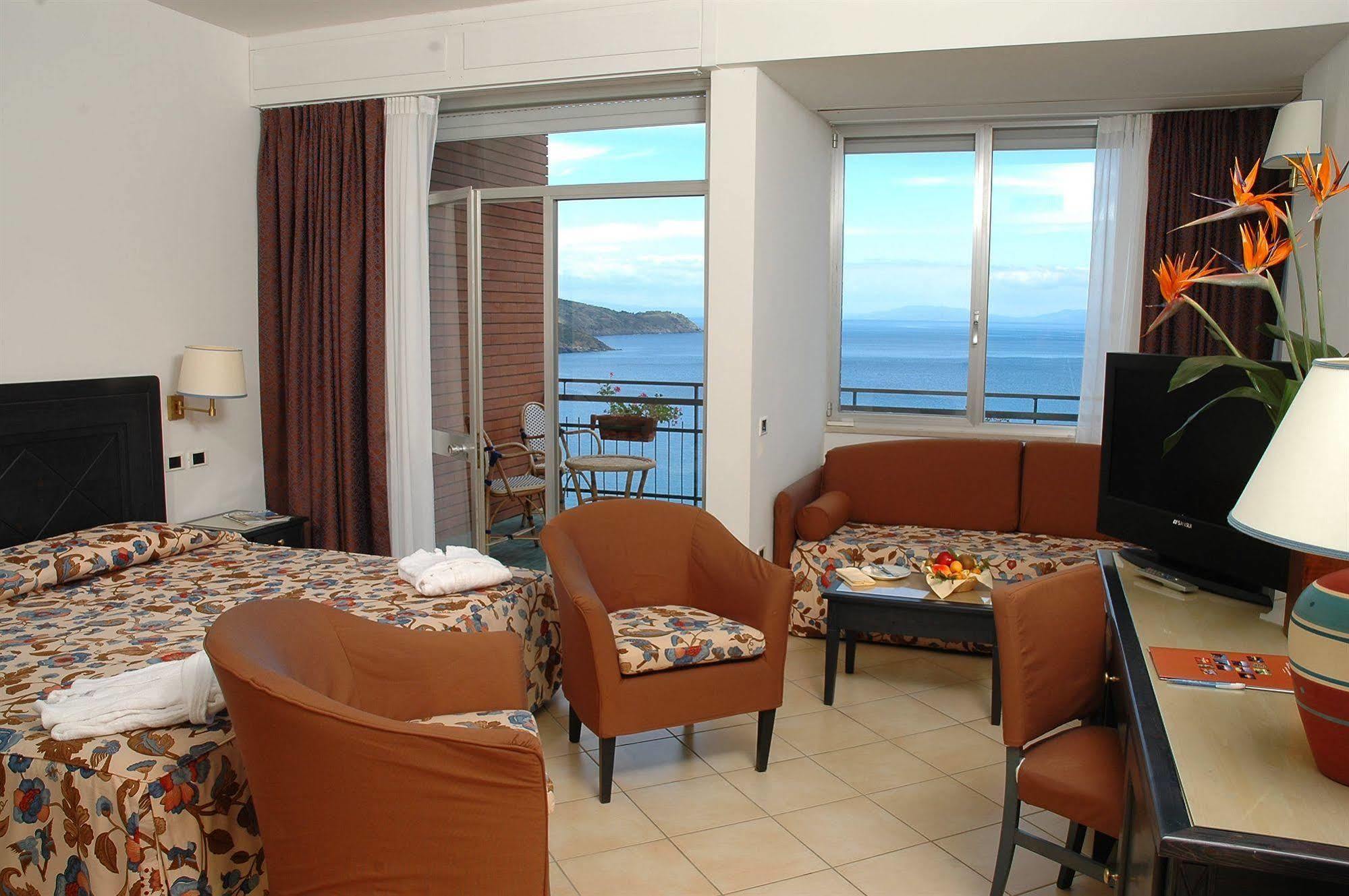 Th Capoliveri - Grand Hotel Elba International Esterno foto